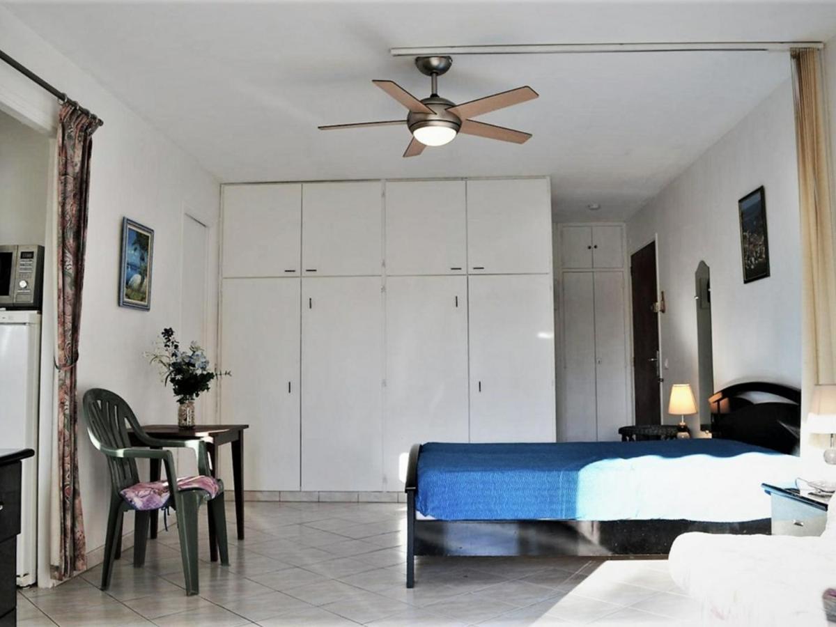 Studio Climatise Au Lavandou Avec Terrasse, Parking Et Environnement Calme - 3 Couchages - Fr-1-251-167 Ле-Лаванду Экстерьер фото