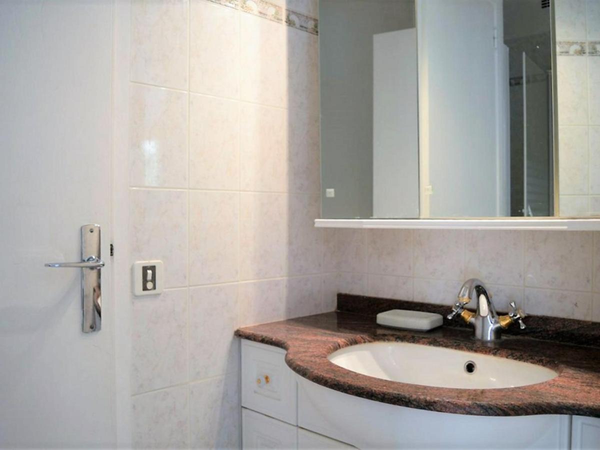 Studio Climatise Au Lavandou Avec Terrasse, Parking Et Environnement Calme - 3 Couchages - Fr-1-251-167 Ле-Лаванду Экстерьер фото