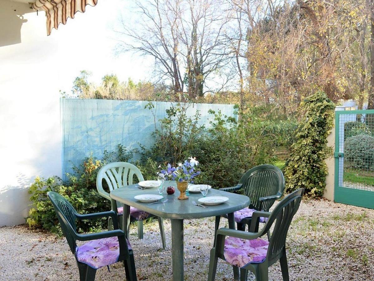 Studio Climatise Au Lavandou Avec Terrasse, Parking Et Environnement Calme - 3 Couchages - Fr-1-251-167 Ле-Лаванду Экстерьер фото