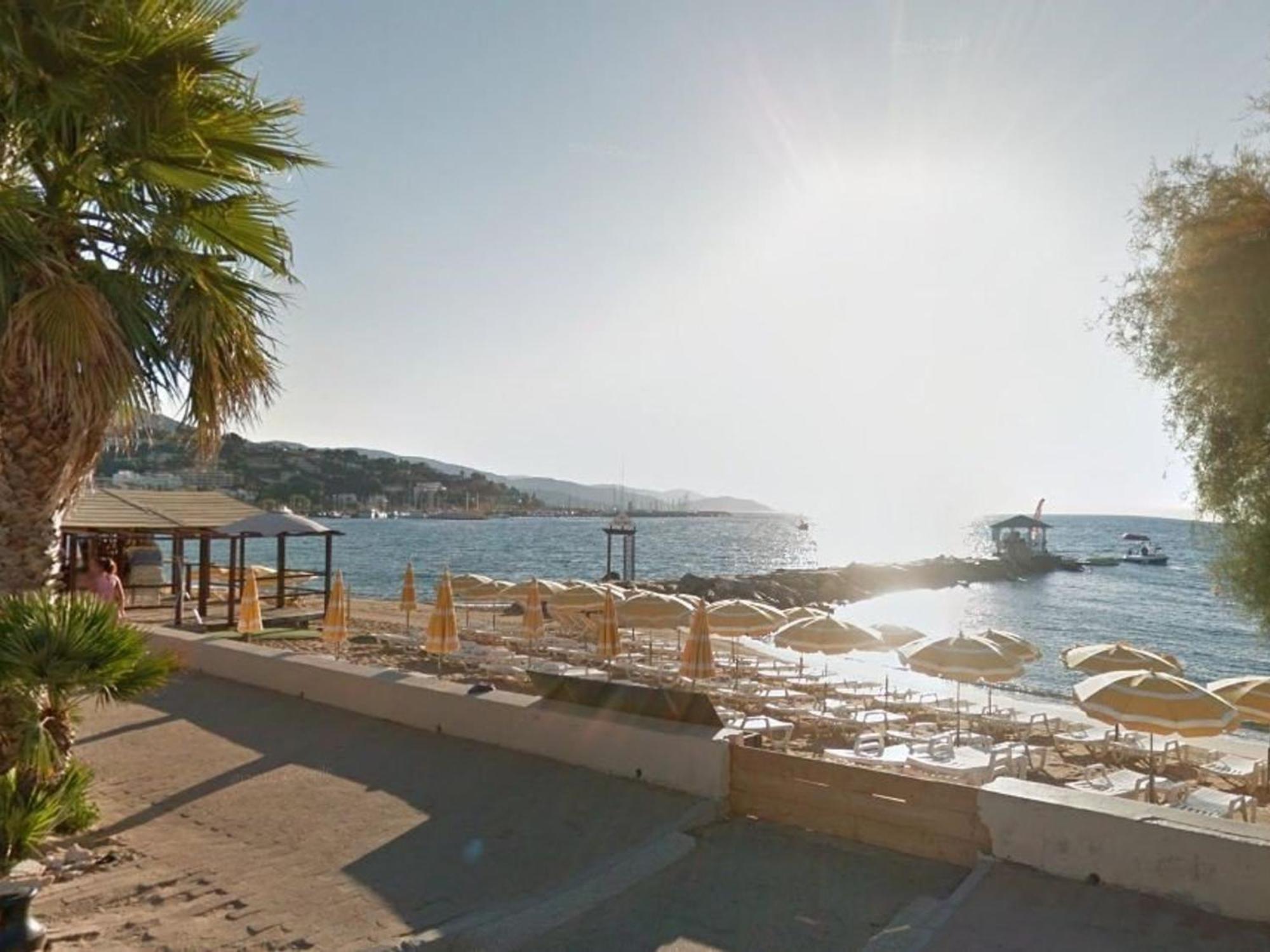 Studio Climatise Au Lavandou Avec Terrasse, Parking Et Environnement Calme - 3 Couchages - Fr-1-251-167 Ле-Лаванду Экстерьер фото